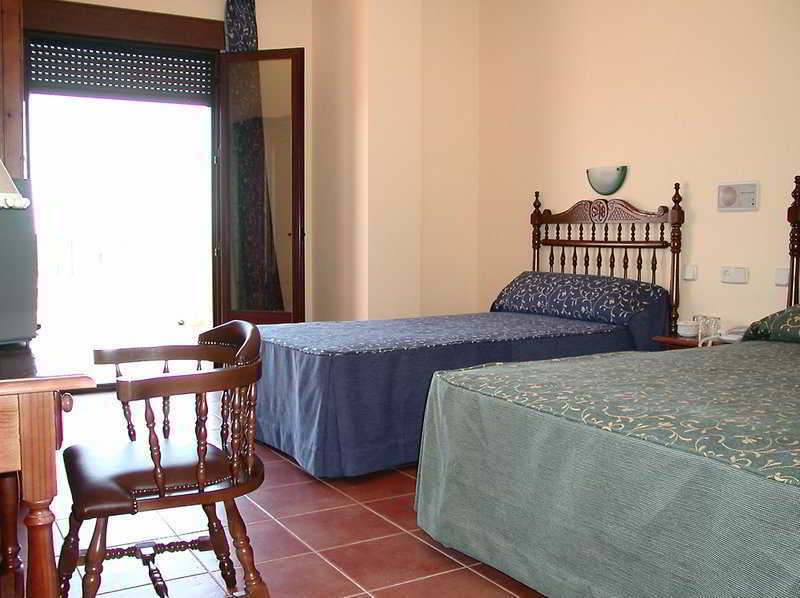 Hotel Restaurante Baños Baños de la Encina Exterior foto